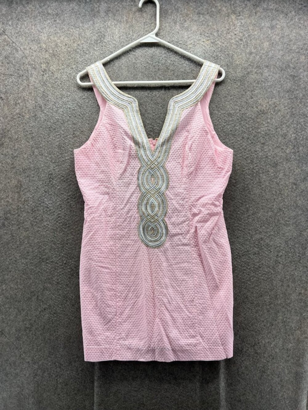 Lilly Pulitzer Dress Womens 12 Pink V Neck Sleeveless Embroidered Shift Short